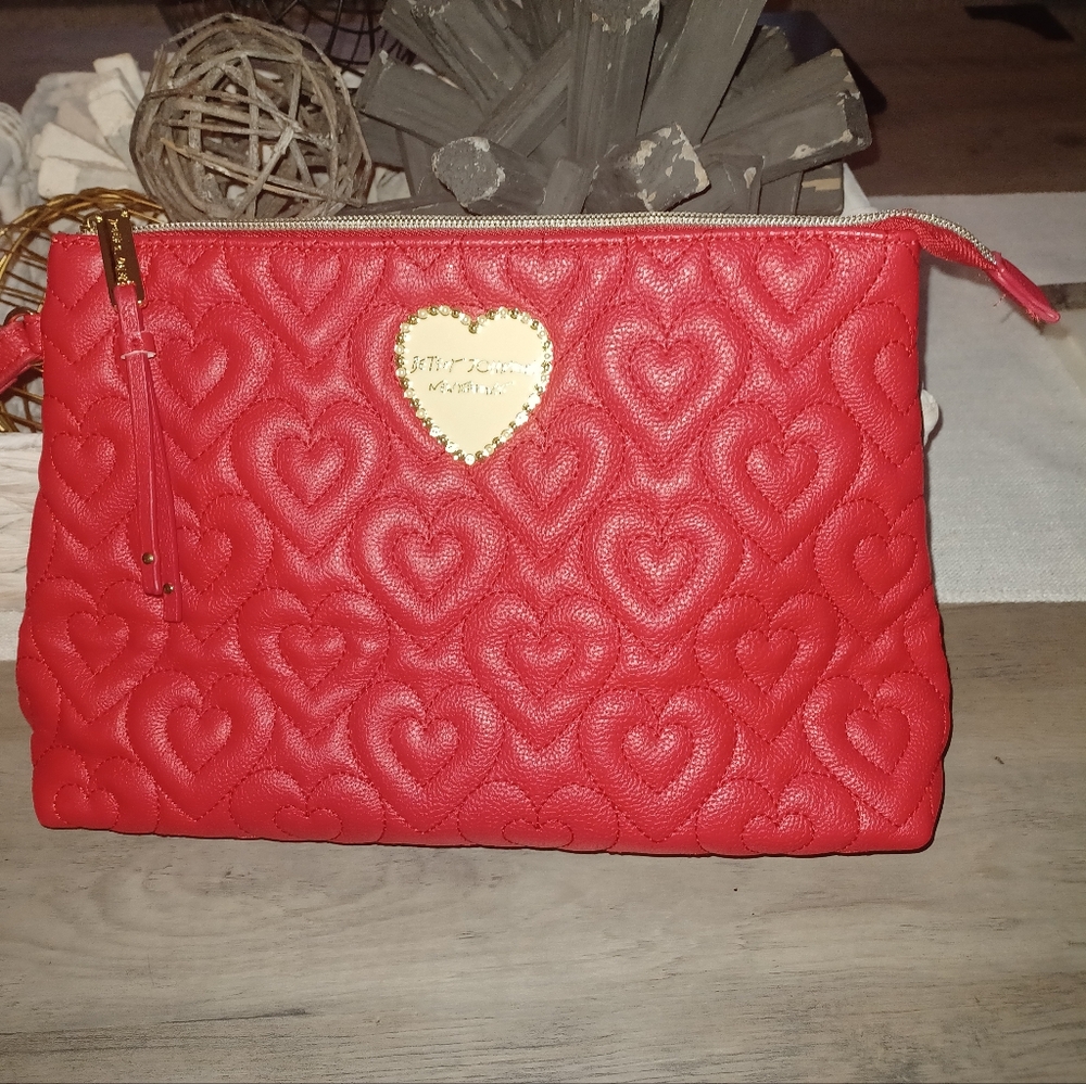 Betsy Johnson Red Heart Quilted Cosmetics Bag/Clutch W/strap